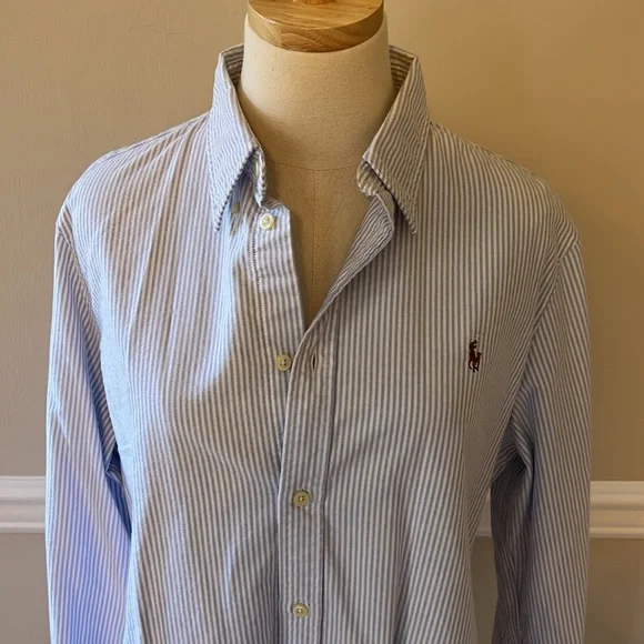 Ralph Lauren slim fit button down shirt - Picture 2 of 6